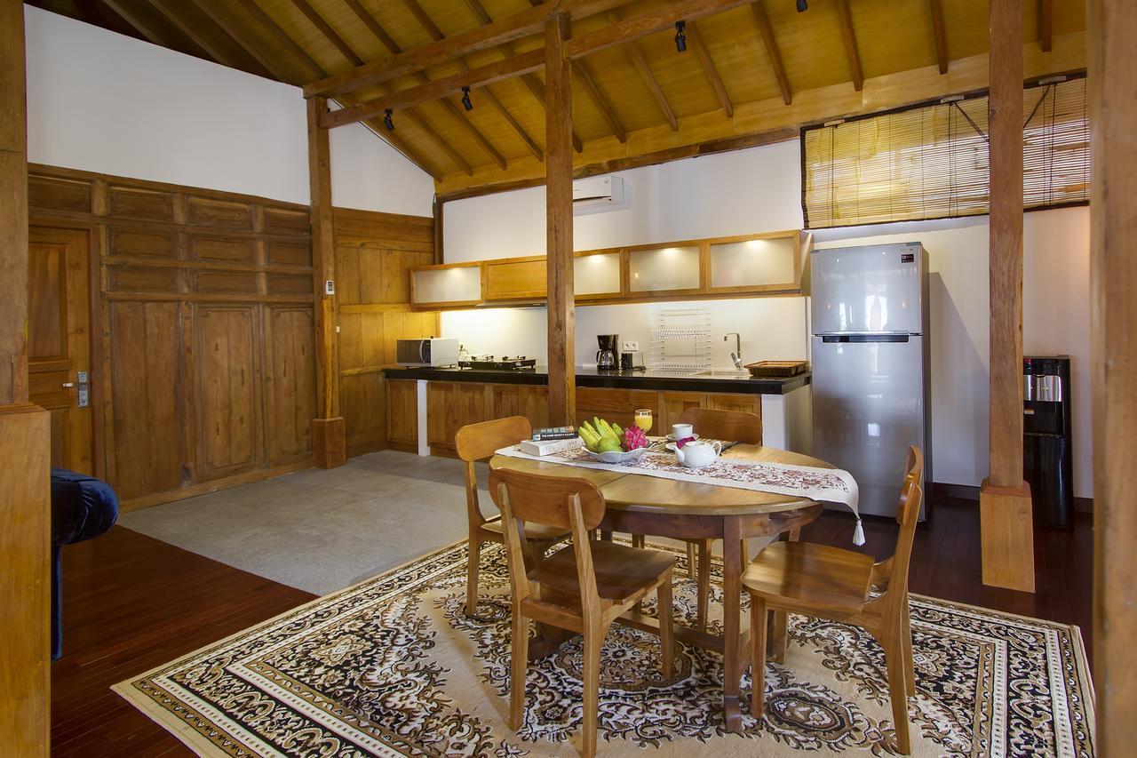 Villa Joglo Jagat Seminyak Buitenkant foto